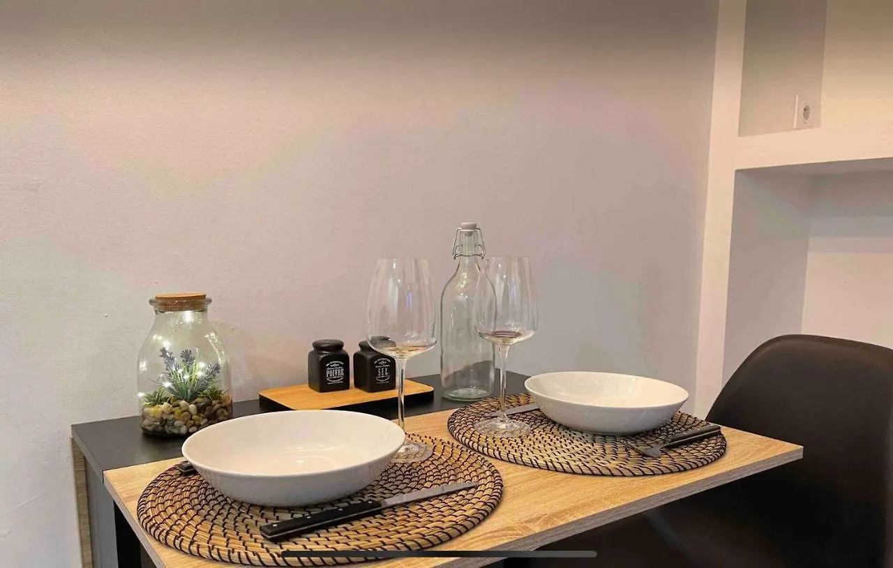 Le Duplex - Gare / Tram / Netflix Apartment Fontaine  France