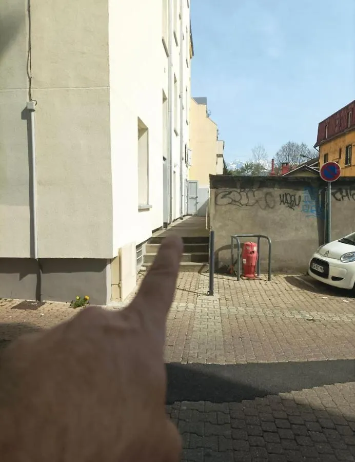 Le Duplex - Gare / Tram / Netflix Apartment Fontaine  France